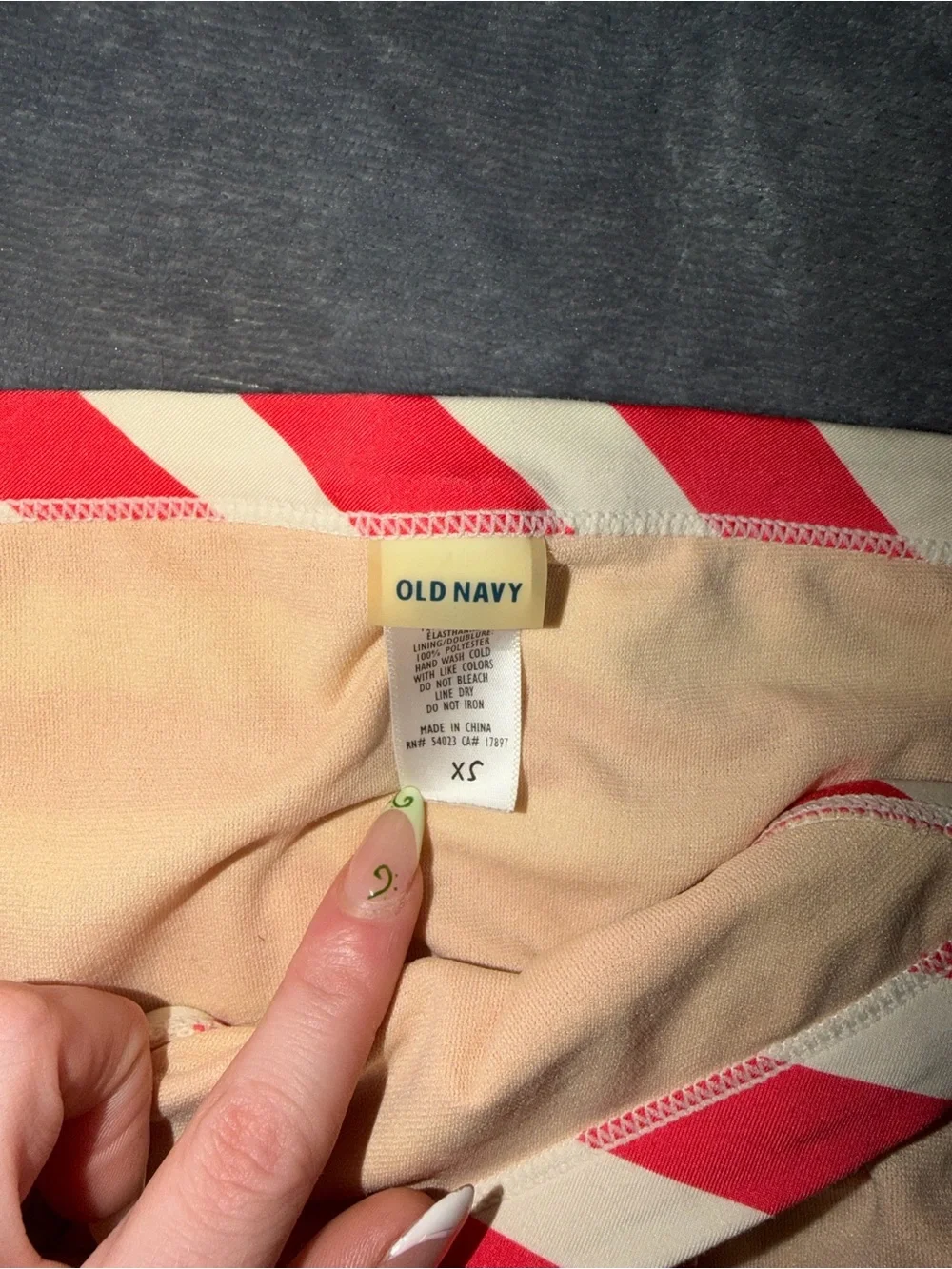 ❤️ Old Navy Striped Tie-Side Bikini Bottoms